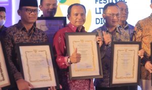 Kota Bekasi Kembali Meraih Dua Penghargaan Dari Provinsi Jawa Barat.