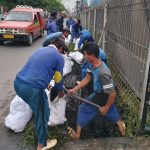 mengintensifkan pengerukan lumpur di sungai