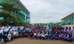 SMAN 3 Babelan Kumpulkan Donasi dan Sholat Bersama untuk Korban Gempa Cianjur