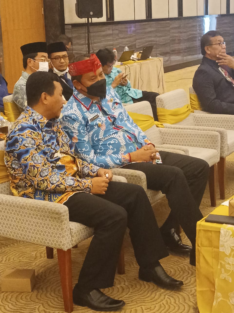 Hadir Wisuda STIKES STMIK BANI SALEH. Plt Wali Kota Bekasi Tegaskan Selalu Tingkatkan Menuntut Ilmu
