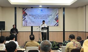 Direktur Utama PT Mitra Patriot David Rahardja saat memberikan sambutan.